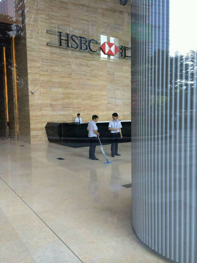 施達噴灑平拖系統被應用在匯豐銀行廣州總部(廣州太沽匯)